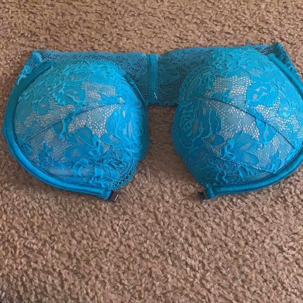 Strapless - Picture 4 of 4